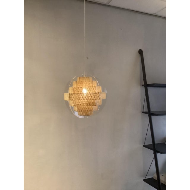 Wire 1 meter , lamp Holder e27 Up to 250V (Europe/UK Standard).The wiring of this item may be original and might need...