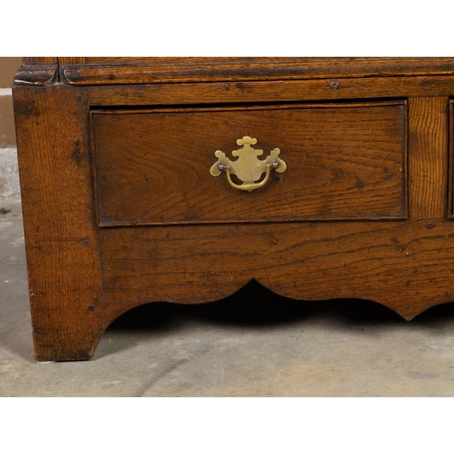 Small English Georgian Period 18th Century Oak Buffet with Carved Arching Motifs For Sale - Image 12 of 12