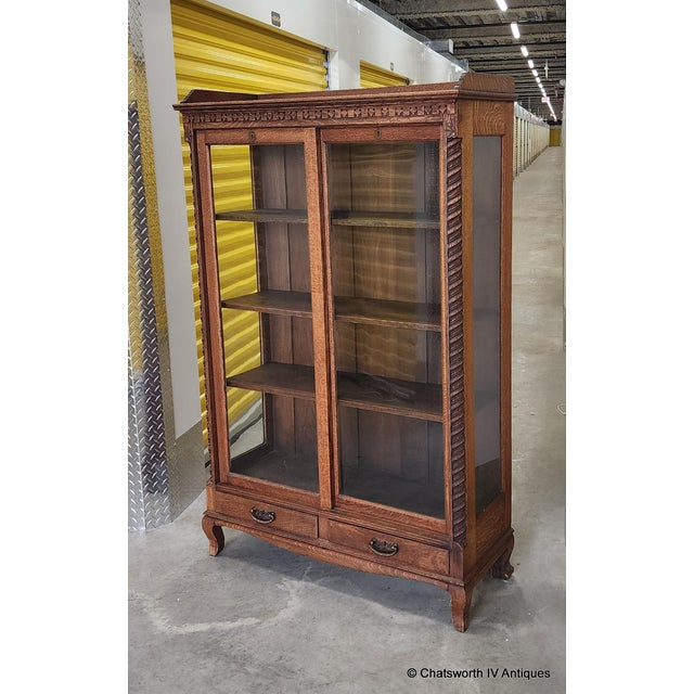 Paine Furniture Antique Carved Quartered Oak Paine's Furniture Sliding Glass Door Bookcase C1890-1910 For Sale - Image 4 of 18