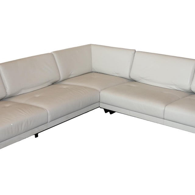 Contemporary Roche Bobois Connexe Corner Sectional in Soave Leather - Gris Nuage For Sale - Image 3 of 17