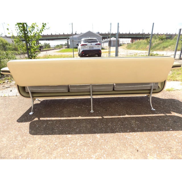 Off-white Vintage MCM 1960s Herman Miller Alexander Girard 1967 Girard-Group 3-Seat Sofa ! For Sale - Image 8 of 18