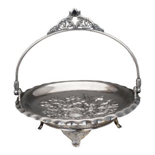 Victorian Pairpoint Silver Plate Cake Basket Seashell Design Circa 1880 For Sale
