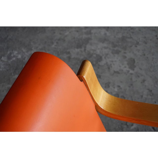 Nr. 31 Cantilever Lounge Chair by Alvar Aalto for Finmar, Finland, 1930s, in Good conditions. Designed 1920 to 1949 This...