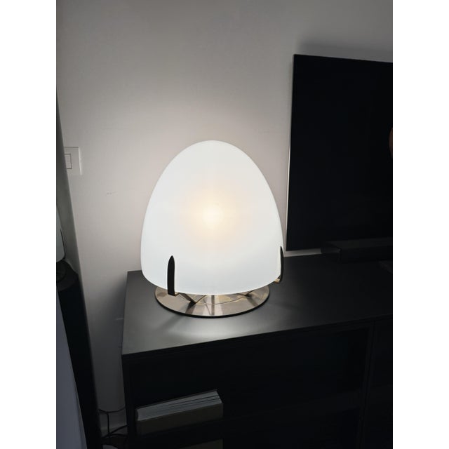 Large Vintage Table Lamp in Murano Opaline Glass and Metal in the style of Leucos and VeArt, Italy, 1970s For Sale - Image 9 of 15