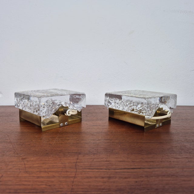 1970s Glass and Brass Wall Lamps by Vitrika for Kalmar, 1970s, Set of 2 For Sale - Image 5 of 11