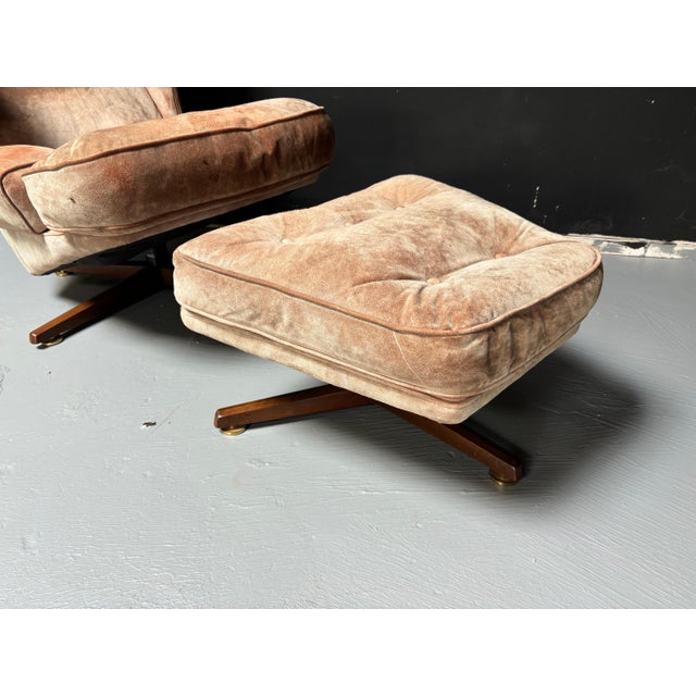 Edward Wormley for Dunbar Lounge Chair and Ottoman model 6142 For Sale - Image 9 of 12