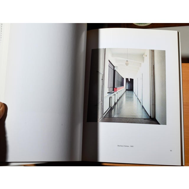 Modern Candida Höfer — Orte Jahre: Photographien 1968–1999 — Schirmer/Mosel, 1999 Photographic Monograph For Sale - Image 3 of 9