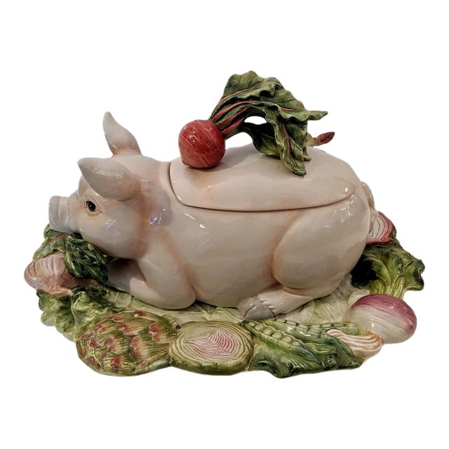 2000 Fitz & Floyd Whimsical Bacon Pork Pig & Vegetable Tureen Plate & Ladle by Fitz and Floyd “French Market” - 4 Pieces For Sale