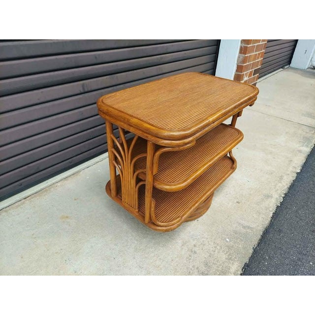Vintage Mid Century Modern Rattan 3 Tier Revolving Table / Tv Stand 3 Pencil Reed Rattan Shelves. For Sale In Orlando - Image 6 of 10