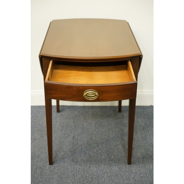 Kittinger Furniture Solid Mahogany Duncan Phyfe Traditional 39" Drop