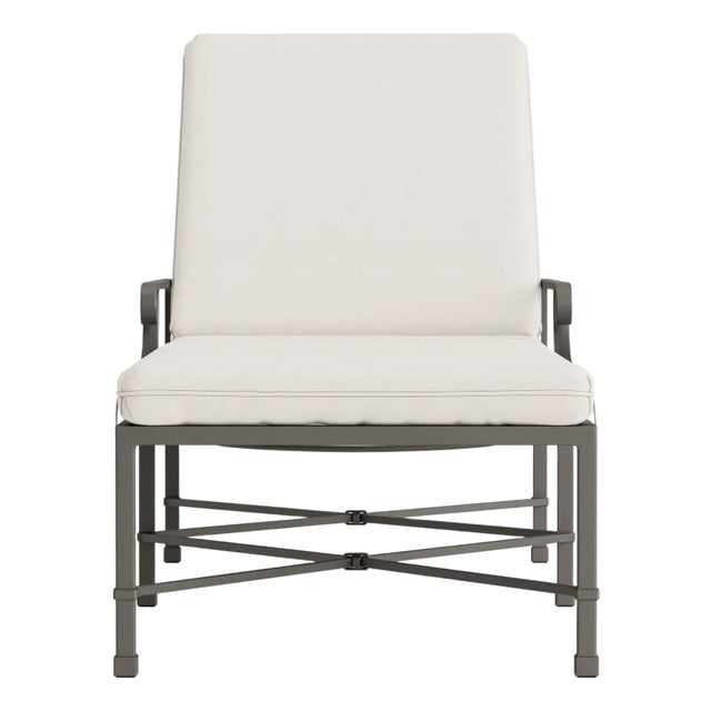 Brown Jordan Venetian Adjustable Chaise Lounge, Mica frame with Fusion Natural fabric For Sale