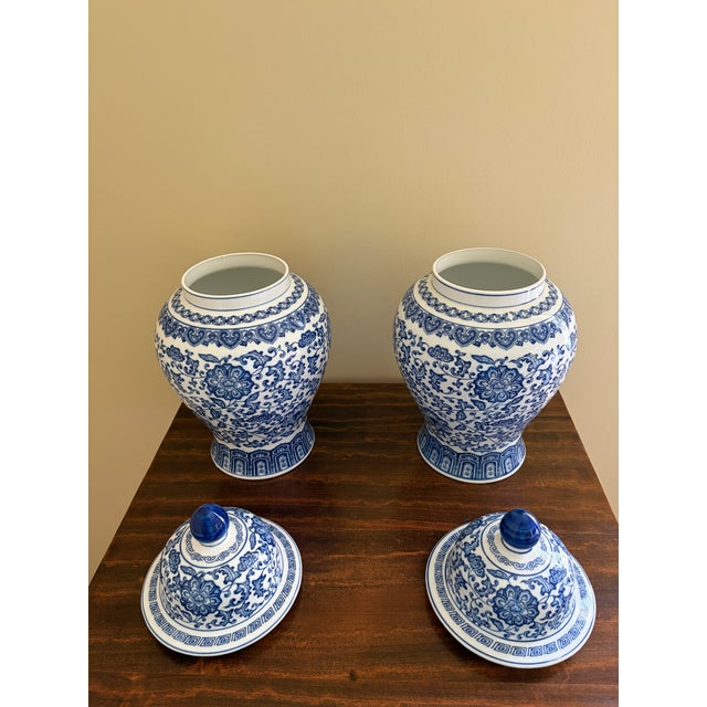 Late 20th Century Chinoiserie Blue and White Porcelain Ginger Jars, Pair For Sale - Image 5 of 8