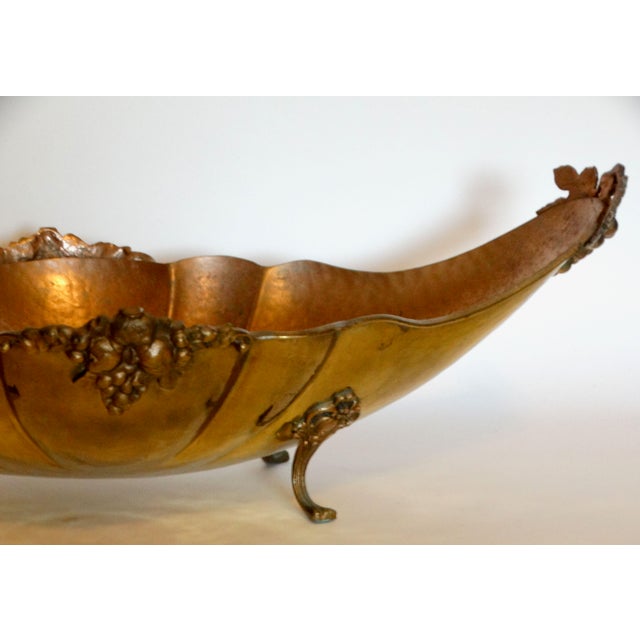 English Large Antique English Hammered Brass Jardiniere With Preserved Boxwood For Sale - Image 3 of 7