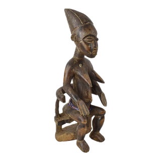 Early 20th Century Anyi Attye Seated Female Figure Côte d'Ivoire For Sale