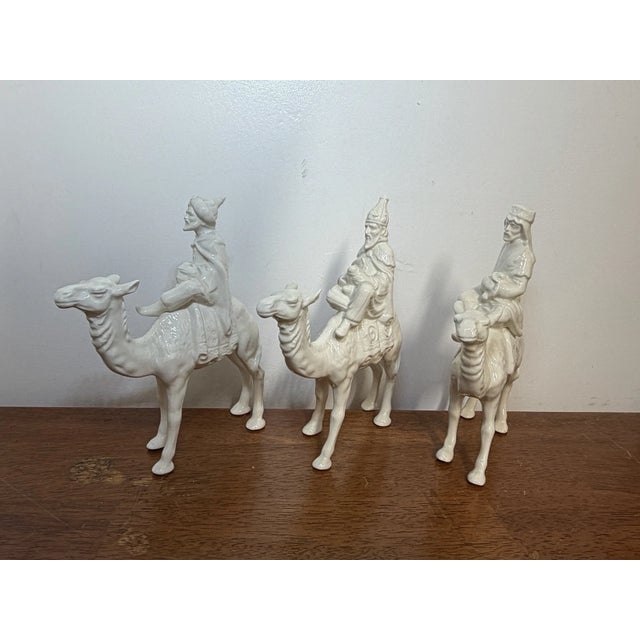 Vintage Three Wise Men on Camels Figurines Set of 3 White Ceramic Nativity Magi For Sale In Philadelphia - Image 6 of 16