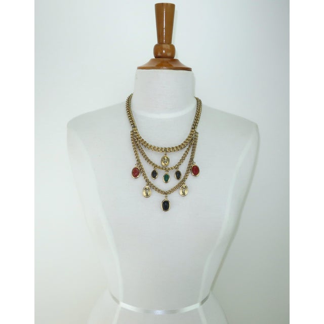 Vintage Scarab Bib Chain Link Egyptian Style Necklace, c.1980 For Sale - Image 10 of 11