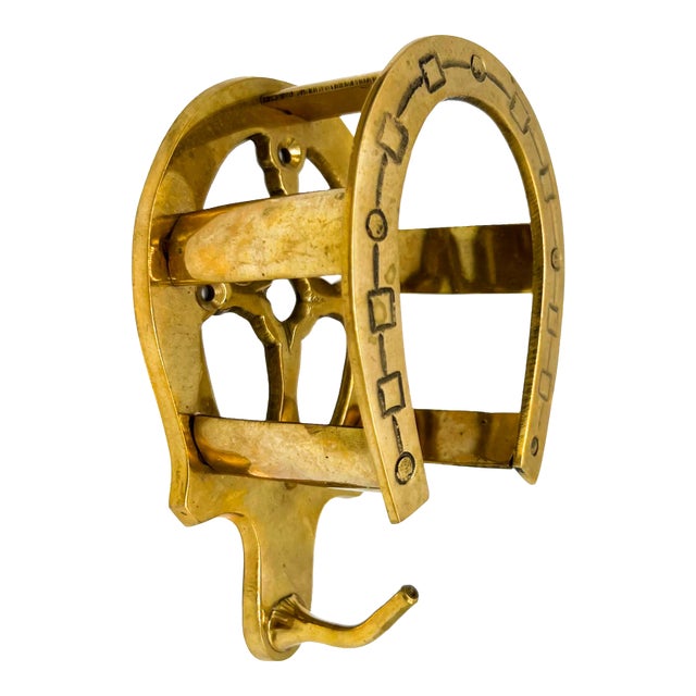 Vintage Brass Horseshoe Wall Hat Holder & Hook – Western / Equestrian Style For Sale