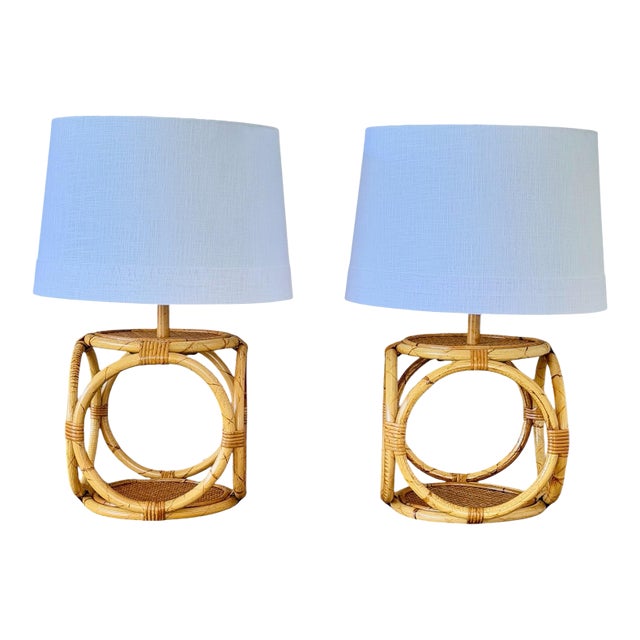 Vintage Hong Kong Rattan Loop Table Lamps - a Pair For Sale