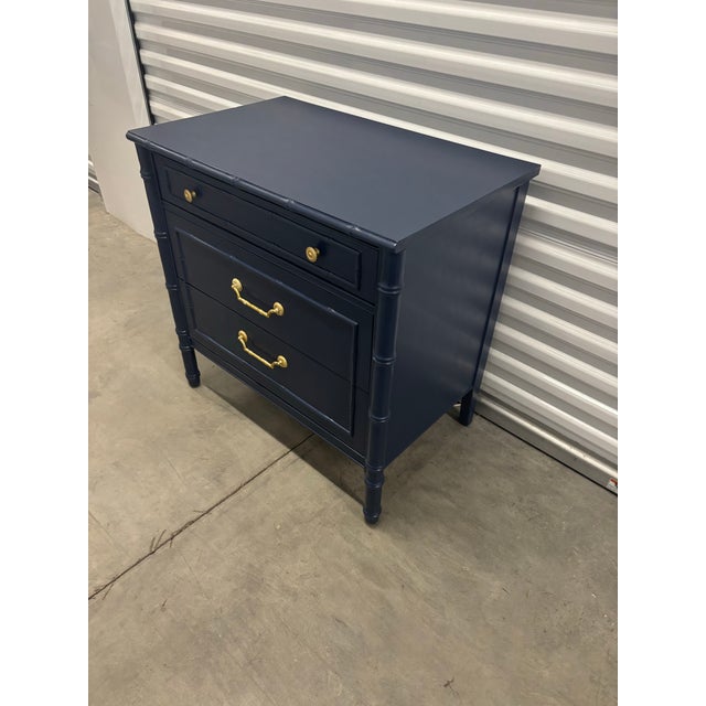 Late 20th Century Late 20th Century Two-Piece Coastal Style Chest/Hutch by Thomasville For Sale - Image 5 of 12