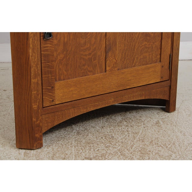 Stickley Mission Oak Leaded Glass China Cabinet For Sale - Image 12 of 18