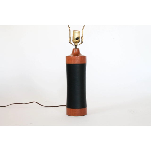 Mid 20th Century Mid Century Modern Teak and Leather Cylindrical Table Lamp For Sale - Image 5 of 10