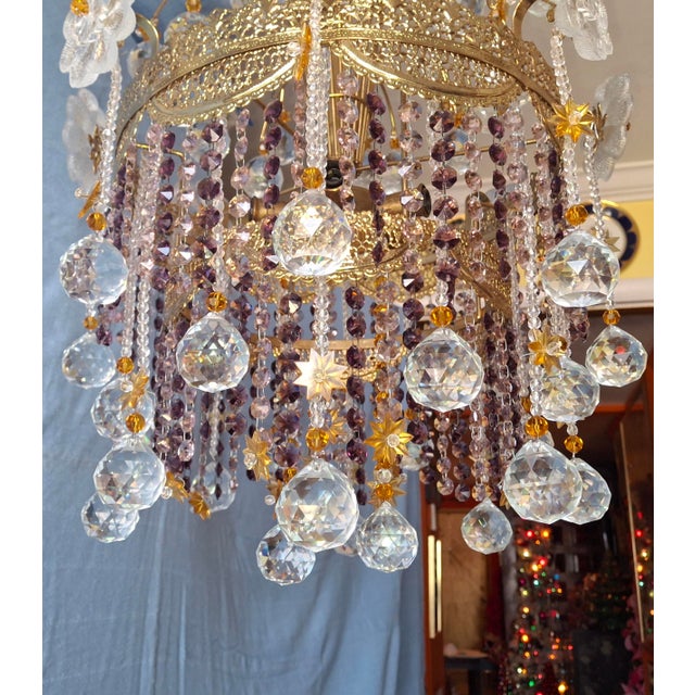 1960's Opulent Hollywood Regency Amethyst/ Cut Crystal Floral & Sphere Whimsical Chandelier by Palwa For Sale In Miami - Image 6 of 18