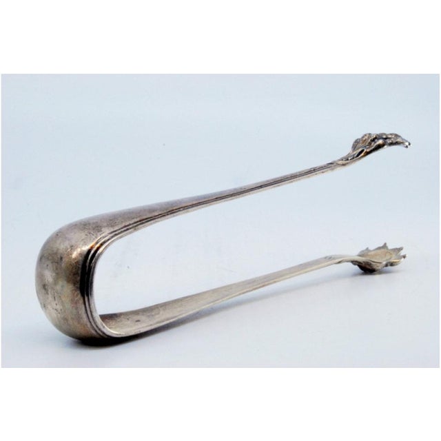 Silver Ice Tongs with Grooves and Reliefs on the Claw-Shaped Tongs For Sale - Image 5 of 10