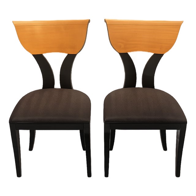 1990s Pair of Sculptural Curved-Back Dining Chairs, Two-Tone Wood & Black Lacquer Attributed to Pietro Costantini For Sale