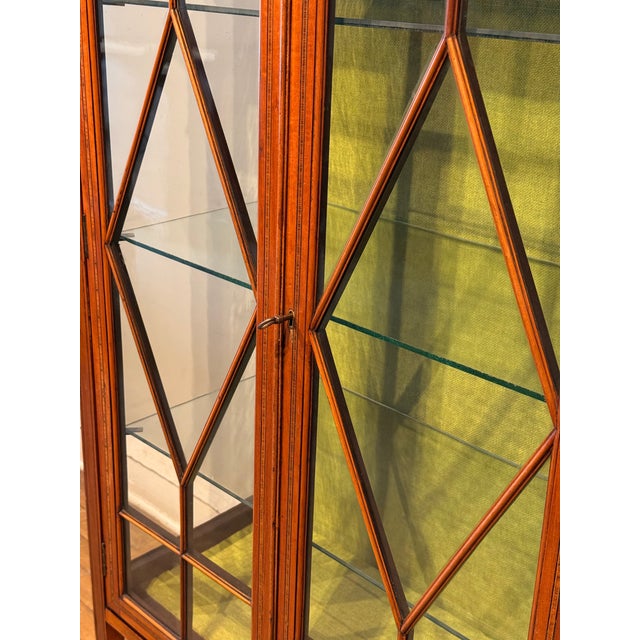 Wood 19th Cantury Sheraton-Style Mahogany Inlaid Curio Cabinet For Sale - Image 7 of 10