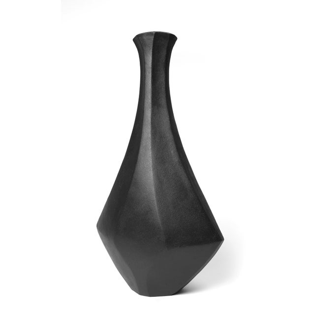 Sculptural Mid Century Modern ceramic vessel by Los Angeles artist Beverly Morrison. Diamond draws from geometric balance...