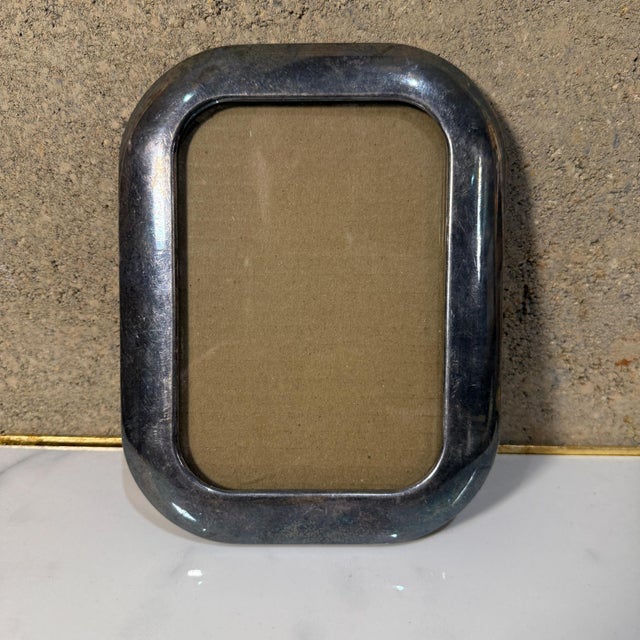 Silver Mid-Century Modern Elegant Silver Plate Vintage Picture Frame Rectangular For Sale - Image 8 of 8