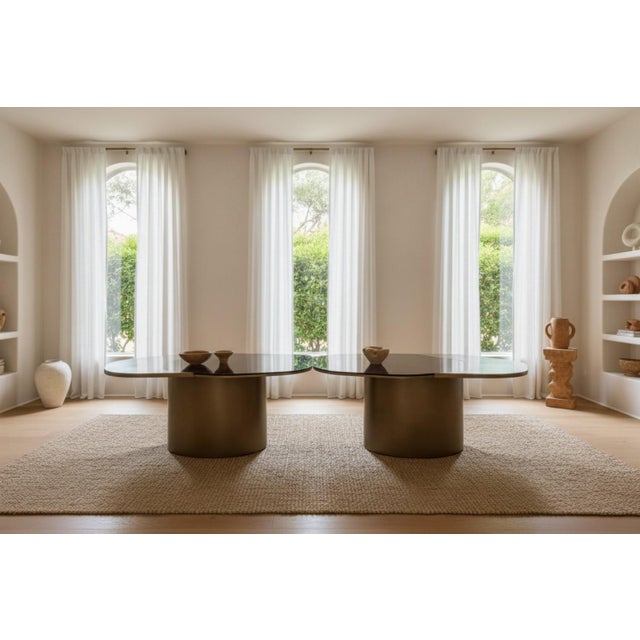 2020s Modern 132" Irregular Shape Luxury Kaylee Dining Table in Brass For Sale - Image 5 of 11