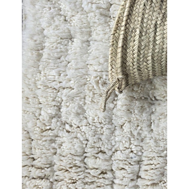 Off-white Off-White Moroccan Runner Rug - 7 X 2 Ft For Sale - Image 8 of 8