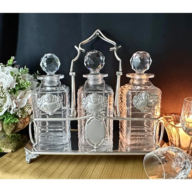 Decanter Set Antique Circa 19th / Tantalus Epns Set With Sterling Silver Liquor Tags - 4 Pieces For Sale - Image 9 of 12