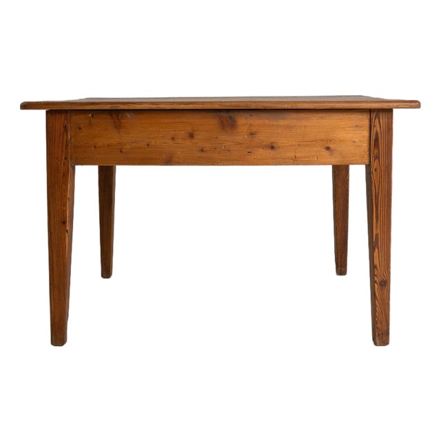1900-1909 Scandinavia Warm Honey Oak Oak Side Table With Drawer For Sale