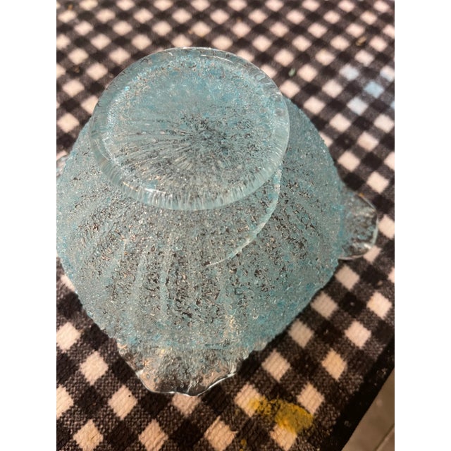 1950s Murano Attributed Fratelli Toso Overshot Glass Blue Bowl With Leaf Shaped Underplates- 12 Pieces For Sale - Image 9 of 10