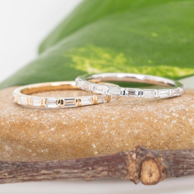 Baguette Diamond Band Ring in 14k Gold – Sleek Modern Stackable Ring , Size 6.75 For Sale - Image 4 of 8