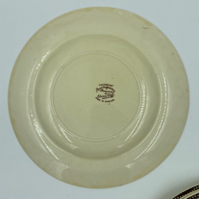 Clarice Cliff Vintage Royal Staffordshire "Tonquin" Dinner Plates by Clarice Cliff – Set of 6 For Sale - Image 4 of 11