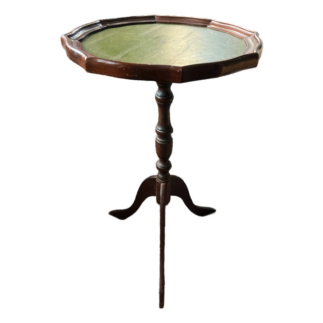Vintage Mahogany & Green Leather-Topped Drinks Table With Scalloped Gallery For Sale