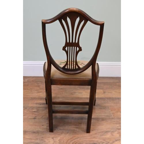 2000 - 2009 Hepplewhite Mahogany Chair with Shield Back Tapestry Needlework Seat For Sale - Image 5 of 6