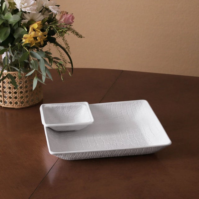 Modern Croc White Melamine Chip & Dip Server For Sale - Image 3 of 4