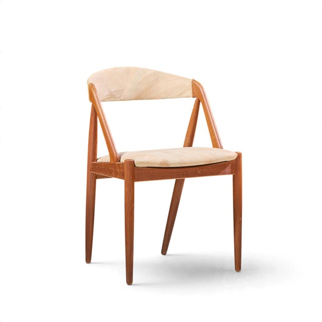 Schou Andersen Møbelfabrik Kai Kristiansen Model 31 Mid Century Danish Teak Dining Chairs - Set of 6 For Sale - Image 4 of 11