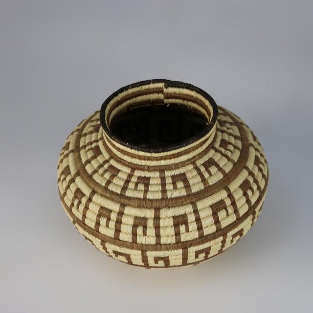 Native American Vintage Native South American Wounaan and Embera Woven Reed Basket 20thC For Sale - Image 3 of 4