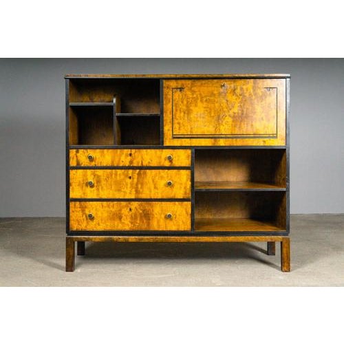 Art Deco Highboard in Birch For Sale - Image 3 of 18