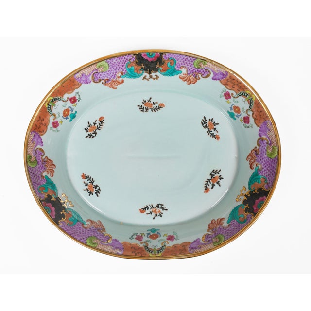 Purple Early 19th Century Chinese Export Covered Tureen and Stand, Qianlong Style For Sale - Image 8 of 13