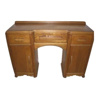 Early 20th Century Oak Buffet For Sale