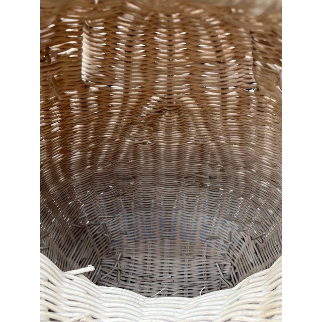 Tan Vintage Rattan Frog Basket, 1970s For Sale - Image 8 of 12