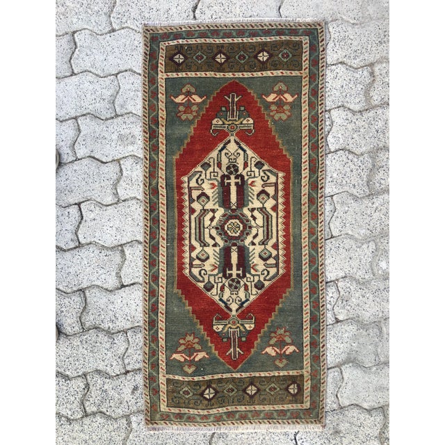 1960s Handmade Turkish Anatolian Rug For Sale - Image 6 of 6