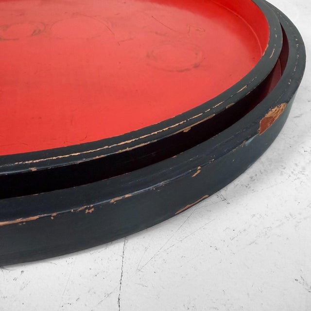 Japanese Marubon Trays in Red and Black Lacquer, 1910s, Set of 2 For Sale - Image 4 of 15
