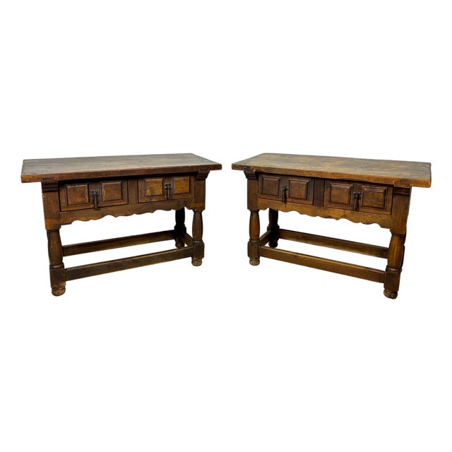Pair of Early 20th Century Spanish Rustic Oak Side Tables with Drawers, 1900s For Sale